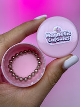 Load image into Gallery viewer, Magnetic Capsules – Cat Eye Polish Effect Tool