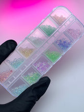 Load image into Gallery viewer, Iridescent Nanosphere Bubbles – AquaNail Bubble Filler (Plastic)