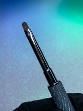 Load image into Gallery viewer, Reflex Wand – Dual-Ended Silicone &amp; Brush Tool
