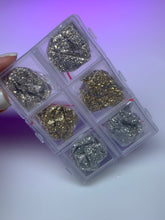 Load image into Gallery viewer, ✨ Crushed Rock Nail Art Set – 6 Colors Per Case (Sold Separately) ✨

